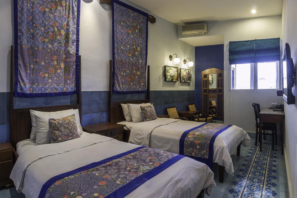 Dhanesvara Holistic Unique Homestay Wonocolo Ngoại thất bức ảnh