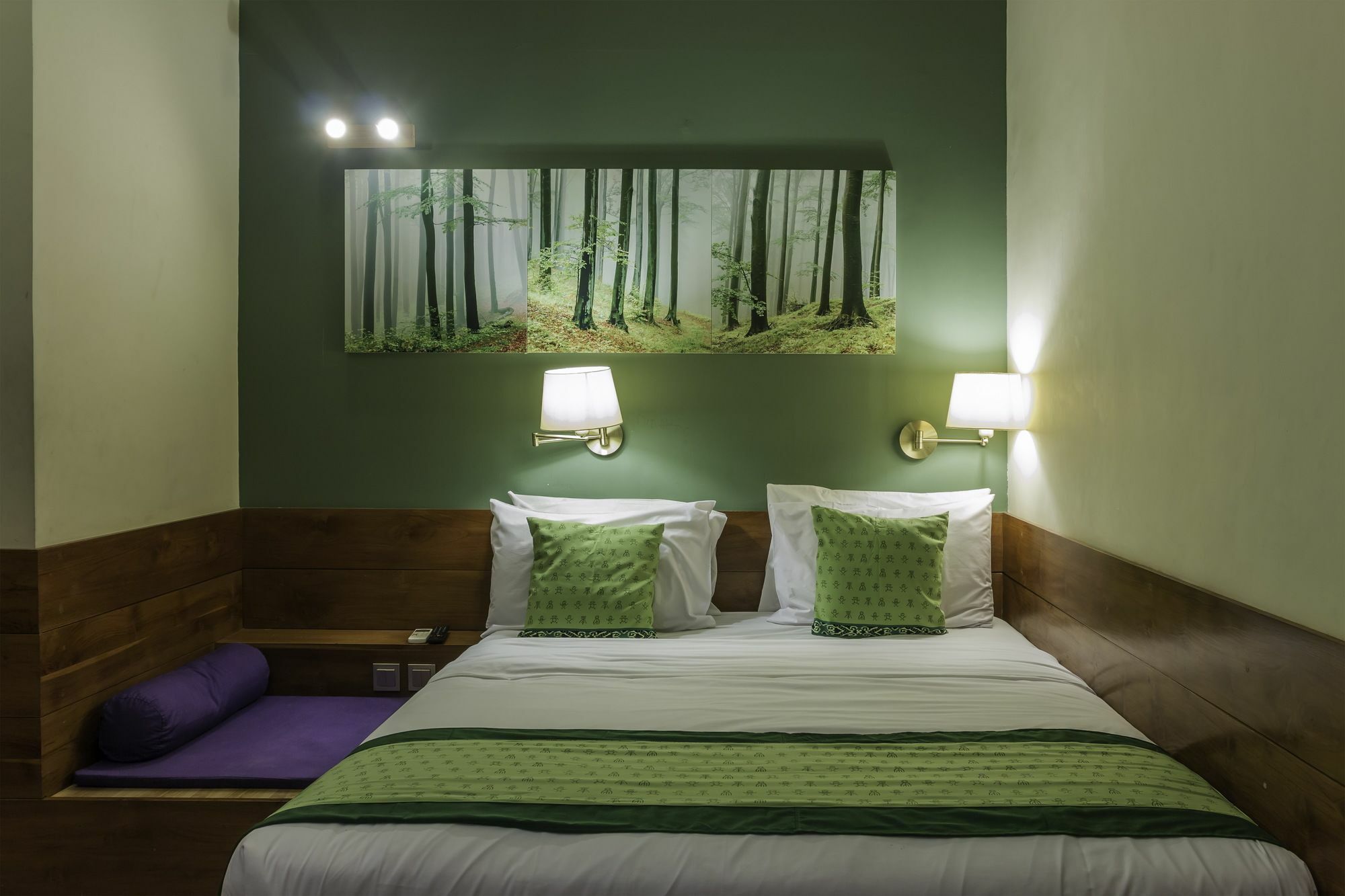 Dhanesvara Holistic Unique Homestay Wonocolo Ngoại thất bức ảnh